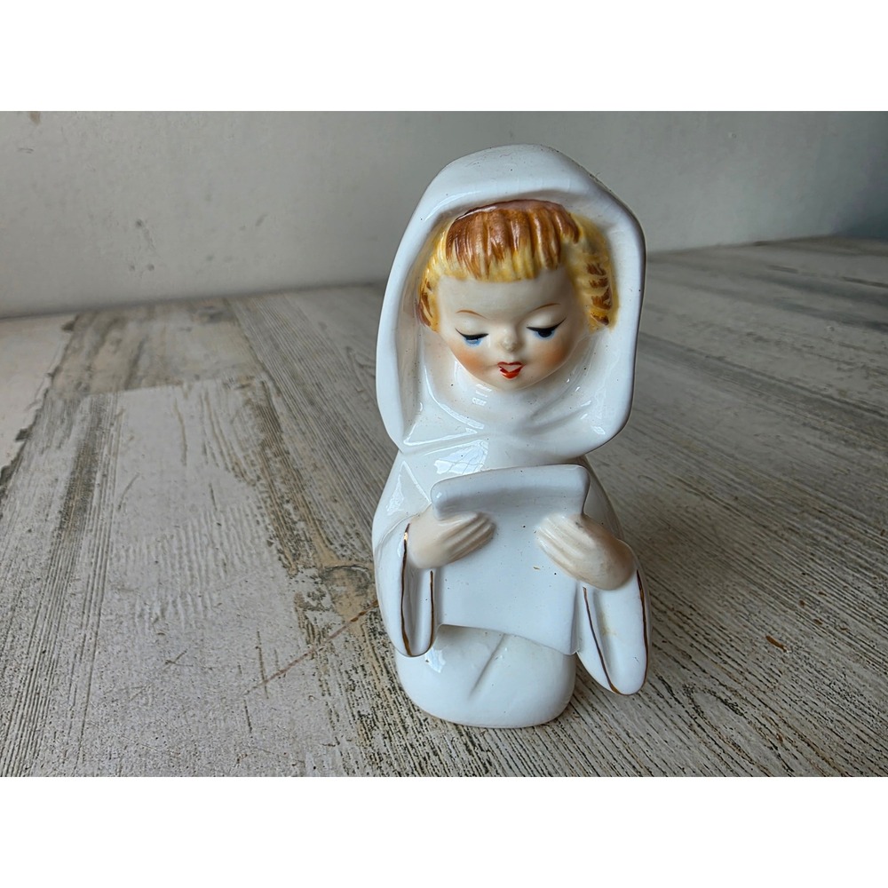 Vintage porcelain praying choir girl statue religious none Xmas tree